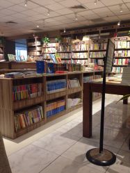 郑州市新华书店读者俱乐部地址,电话,营业时间