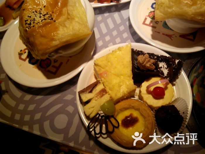 舌尖上海鲜自助_熊猫参谋海鲜自助餐厅_舌尖上的中国美食图片(2)